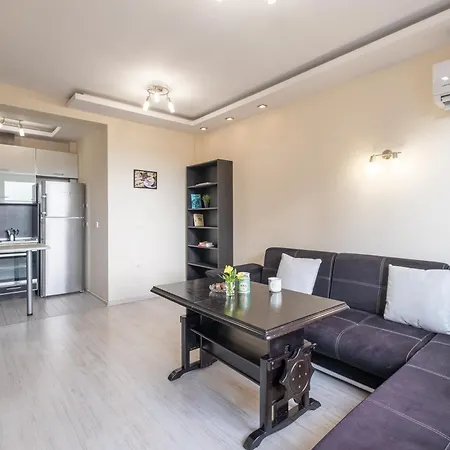 Lovely 2 Bdr Next To Mall Of *