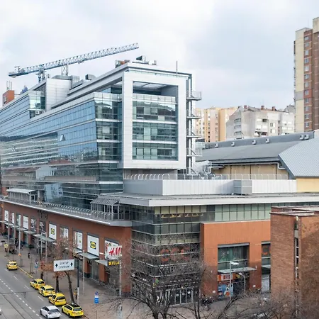 Appartement Lovely 2 Bdr Next To Mall Of